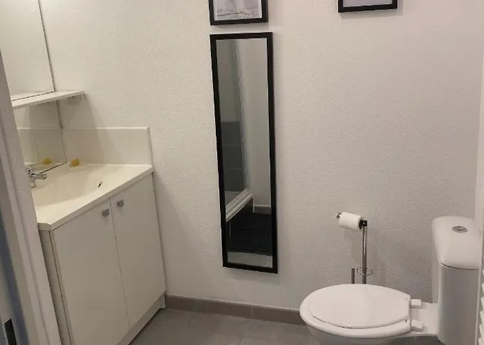 Rent T2 In Quiet 2 Private Parking Spaces * Lanton