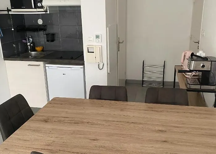 Rent T2 In Quiet 2 Private Parking Spaces * Lanton